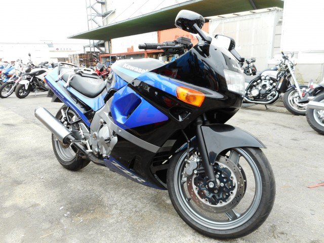 KAWASAKI ZZ-R400