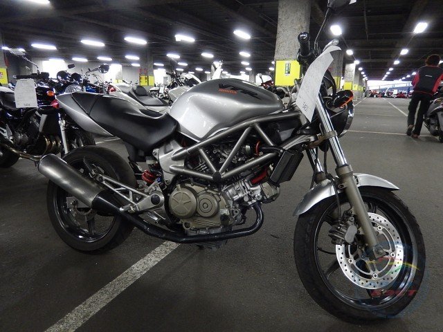 HONDA VTR250