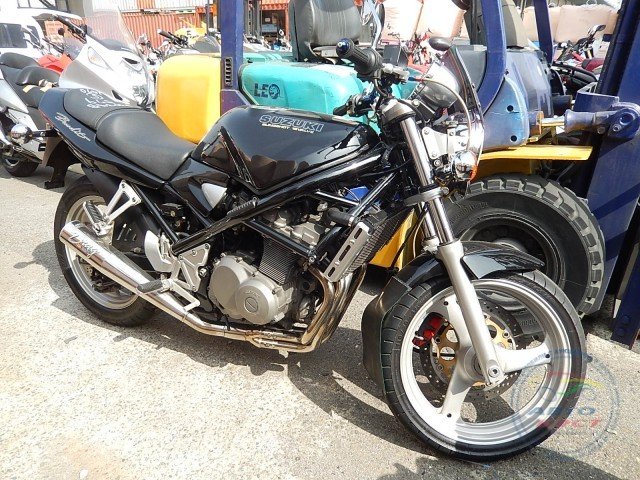 SUZUKI BANDIT 400