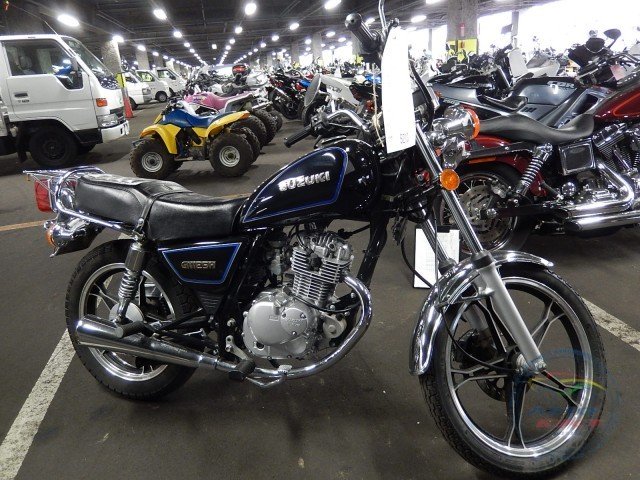 SUZUKI GN125H