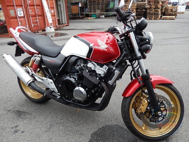 Honda cb400sf vtec 3