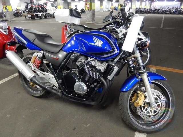 Honda cb400sf vtec 2