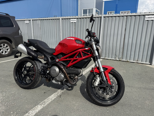 DUCATI MONSTER 796 ABS