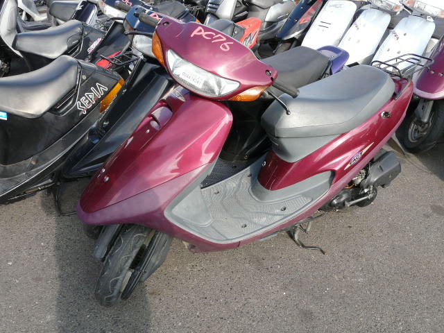 Honda tact ab 07