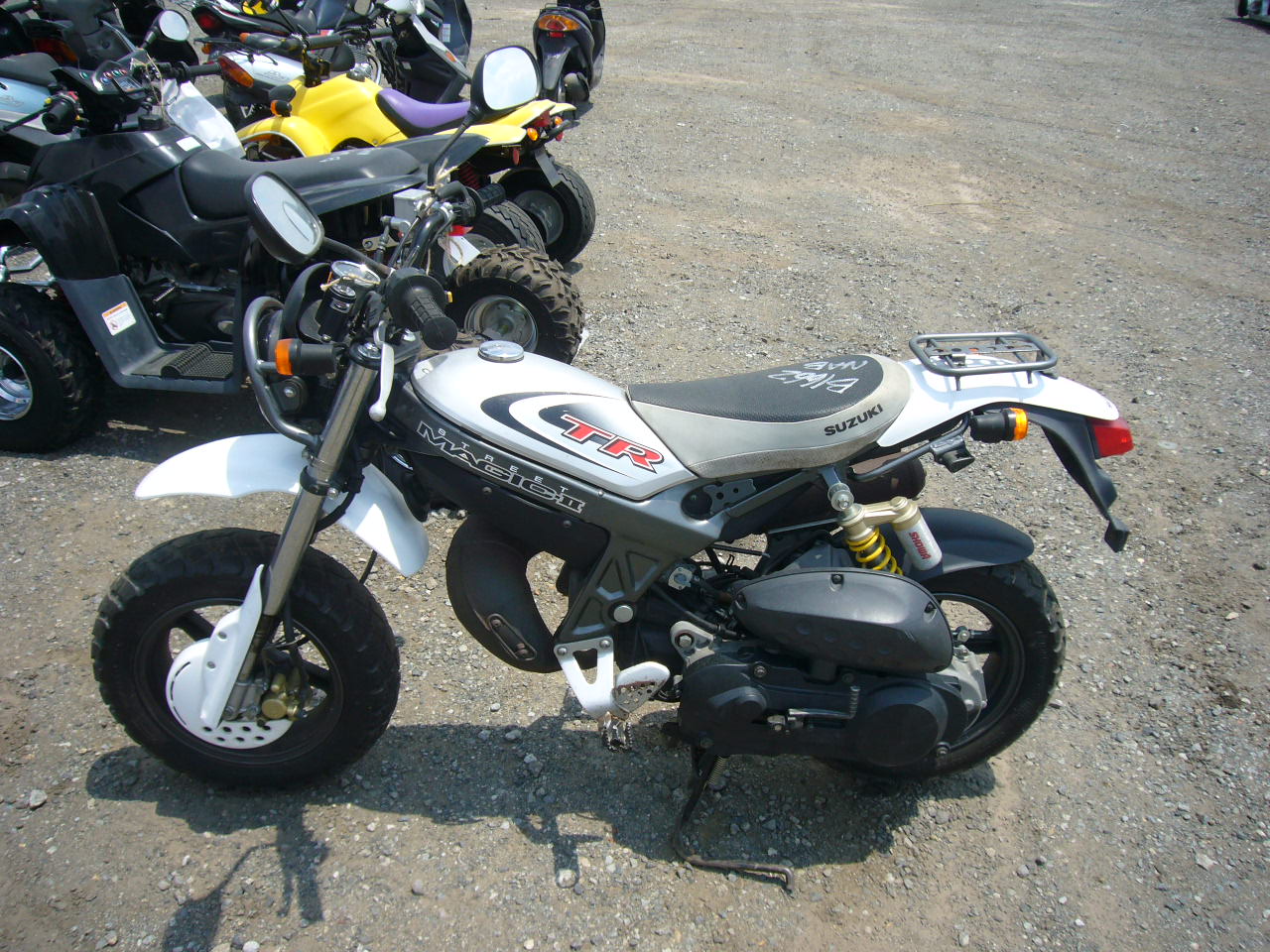 Suzuki street magic ii