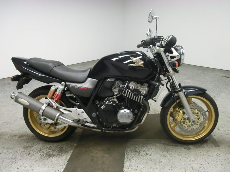 Honda cb400sf vtec 2