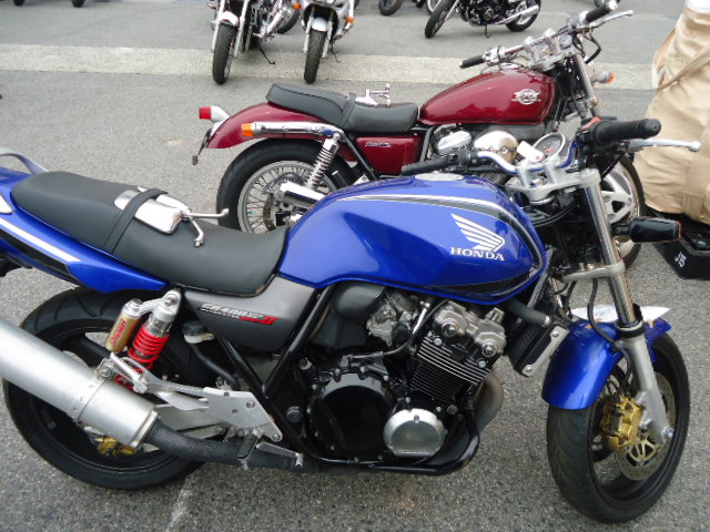 Honda cb400sf vtec 2