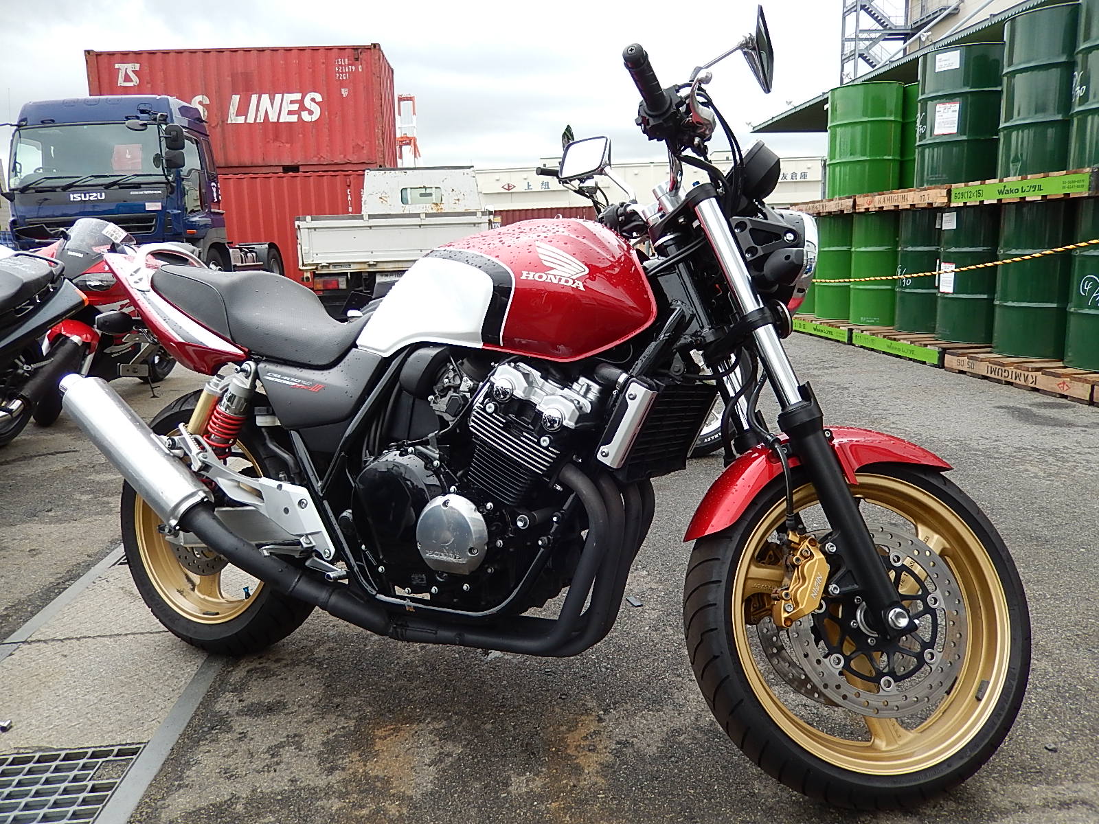 Honda cb400sf vtec