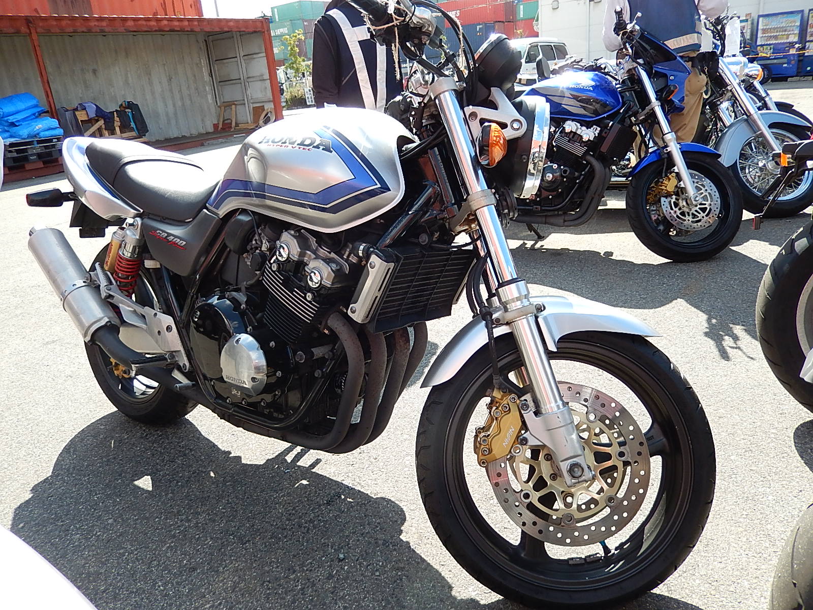 Honda cb400sfv 4abs