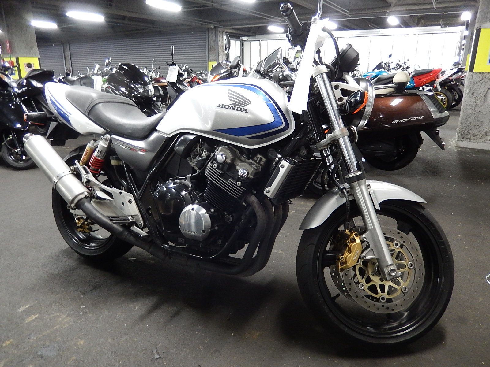 Honda cb400sf vtec