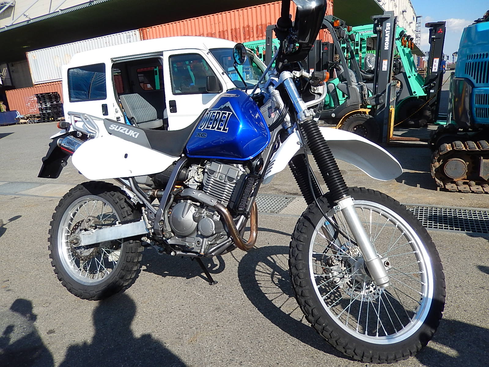 Suzuki djebel 250 вес