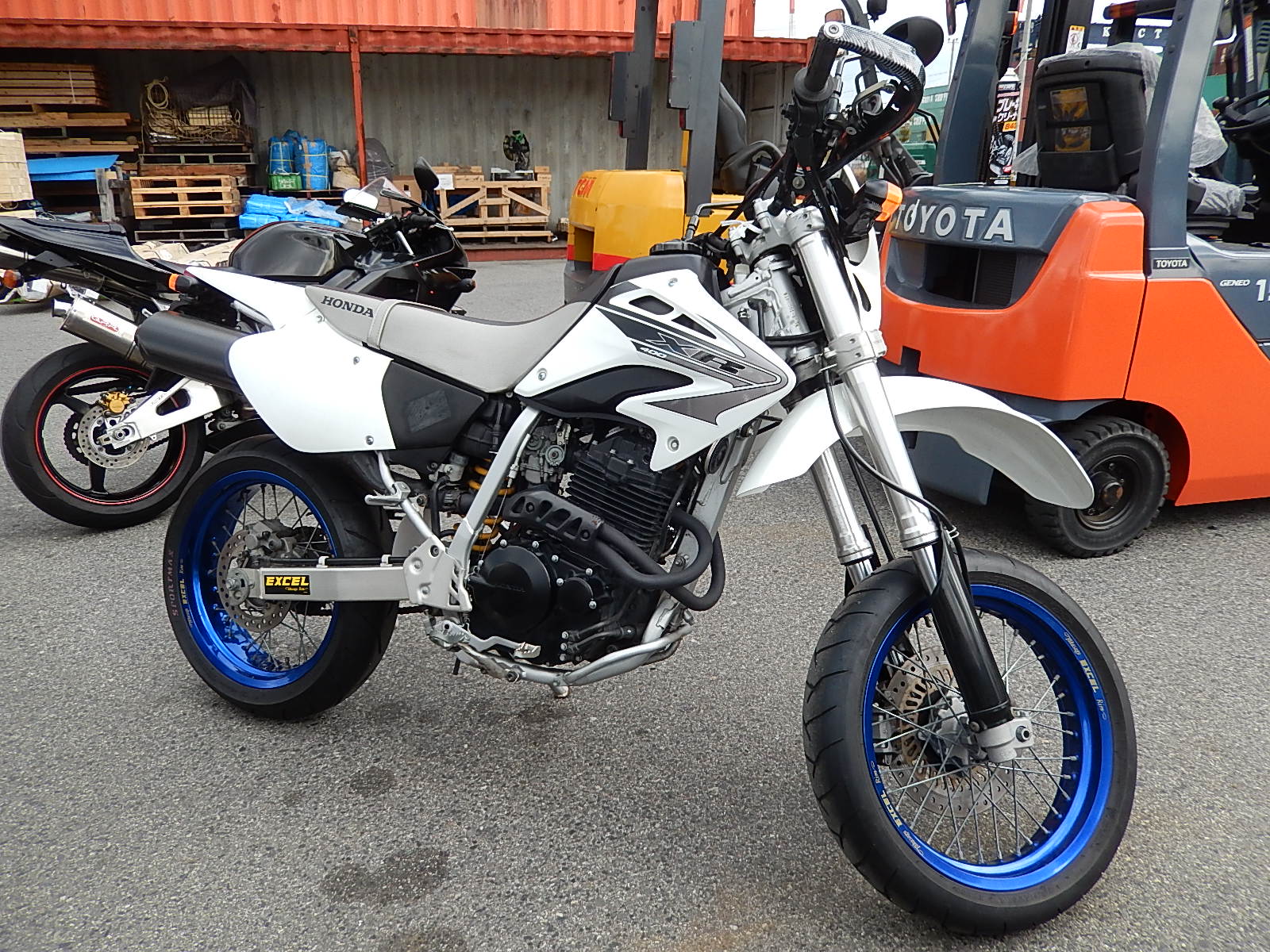 Honda xr400 motard