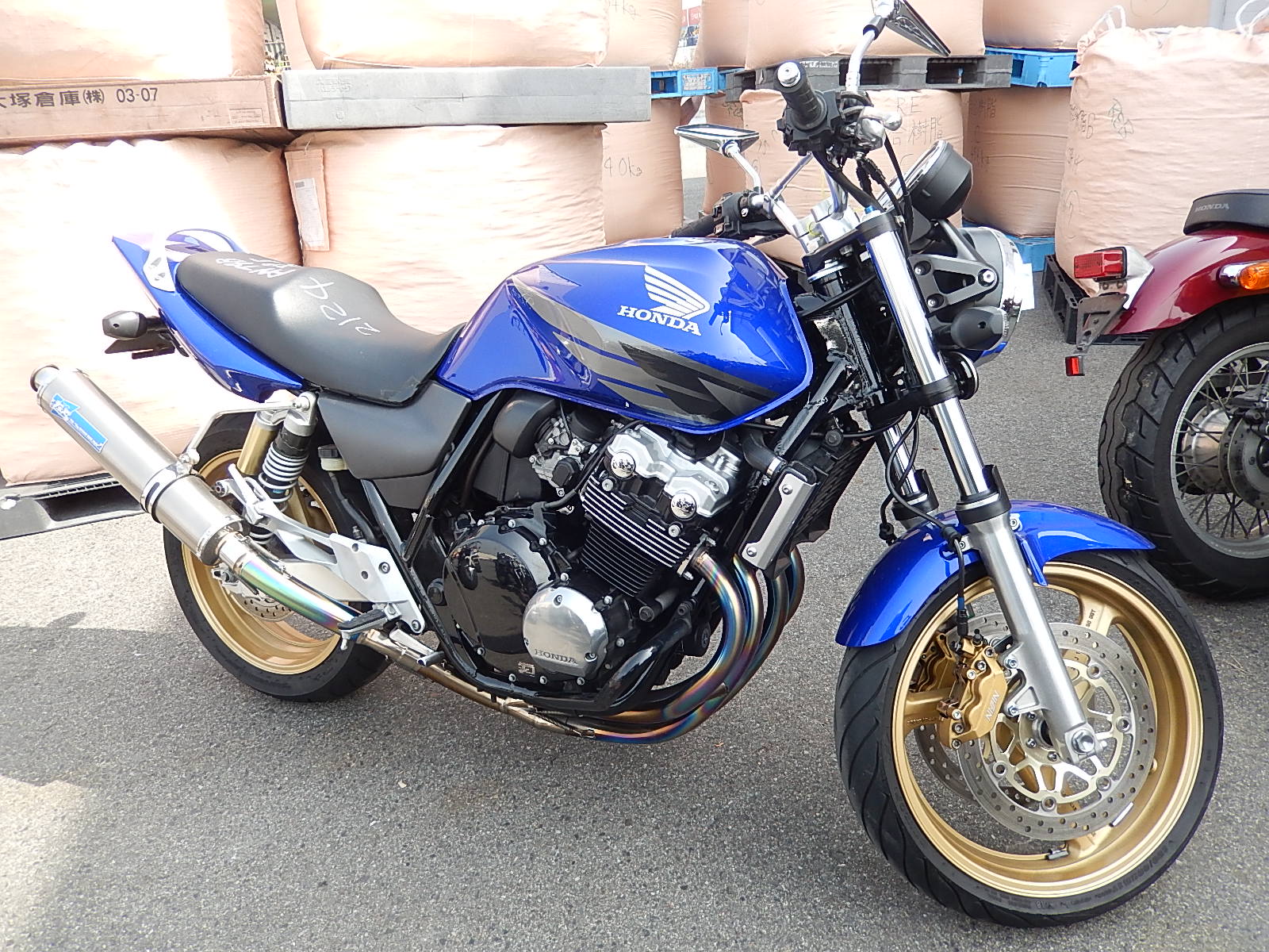 Prodazha Honda Cb400sf Vtec Spec 3 Honda Motocikl Po Nizkim Cenam V Avtobest Moto