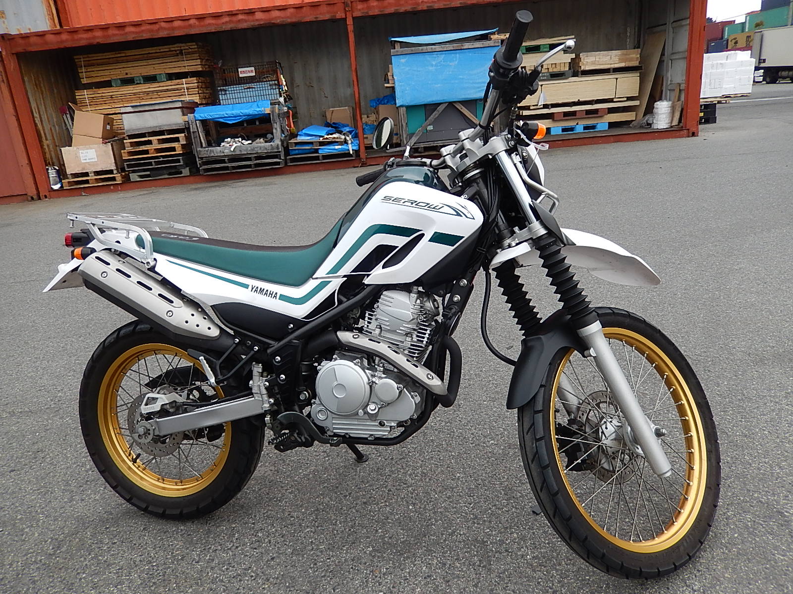 yamaha serow 250cc harga