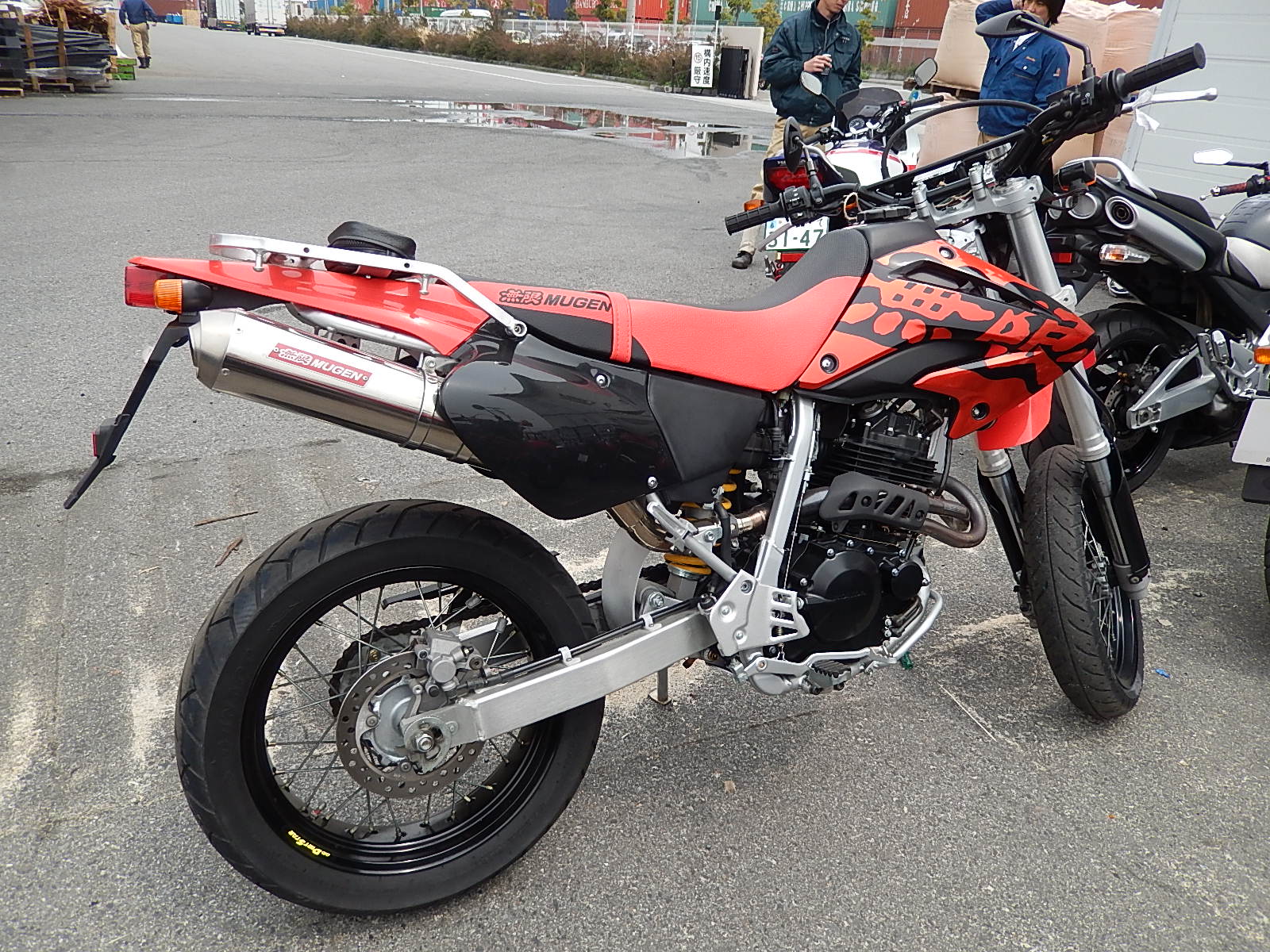 Honda xr400 motard
