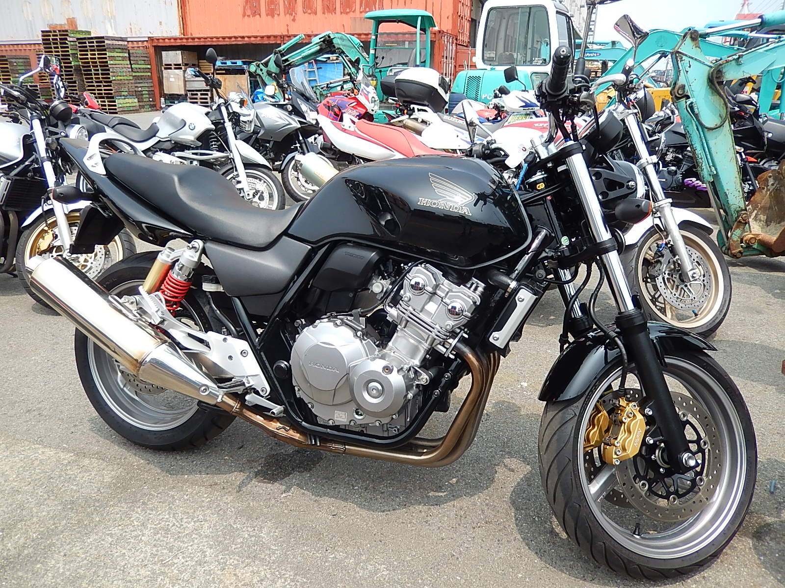 Honda cb 400 revo