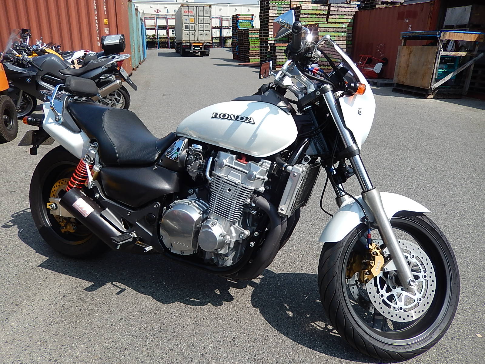 Продажа HONDA X4 TYPE LD (ХОНДА МОТОЦИКЛ) по низким ценам в АВТОБЭСТ-МОТО