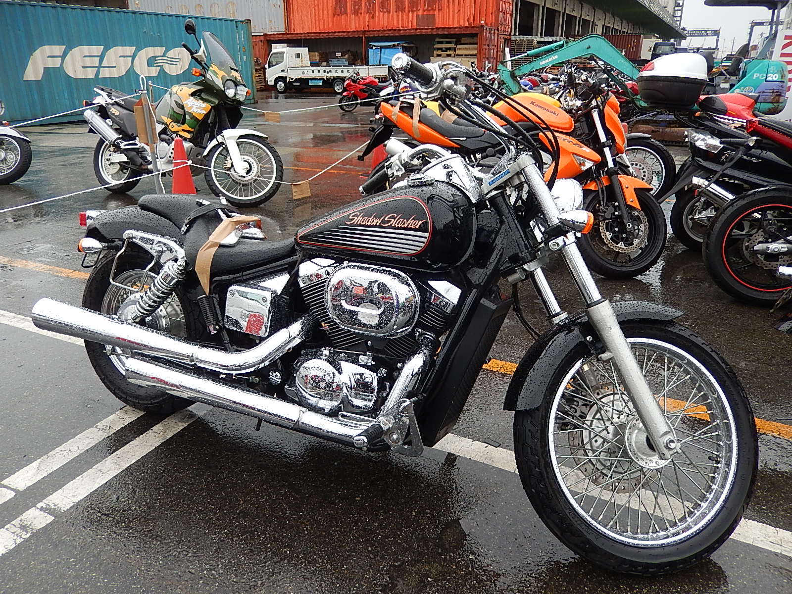 Honda shadow 750 slasher