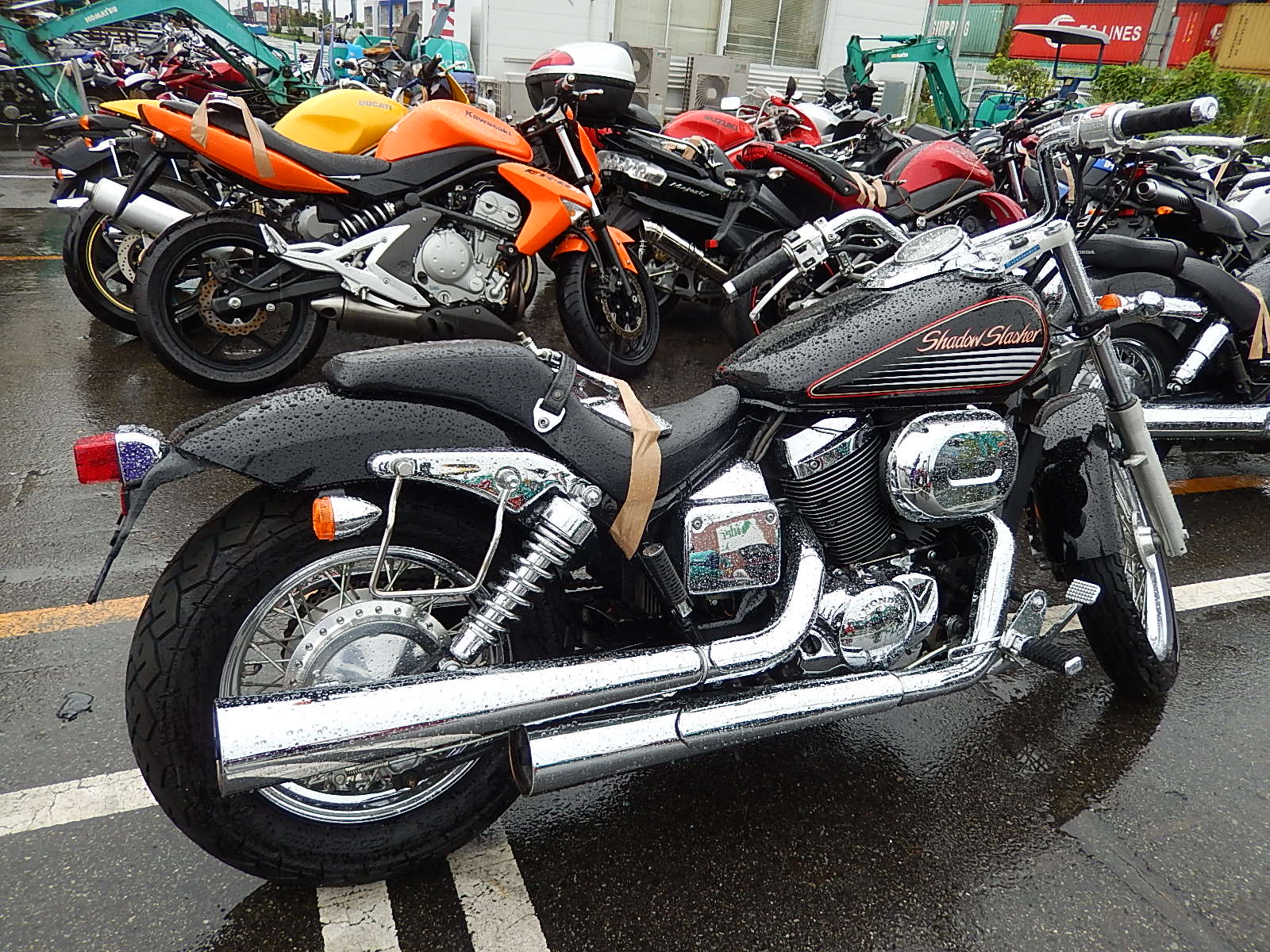 Honda shadow 750 slasher