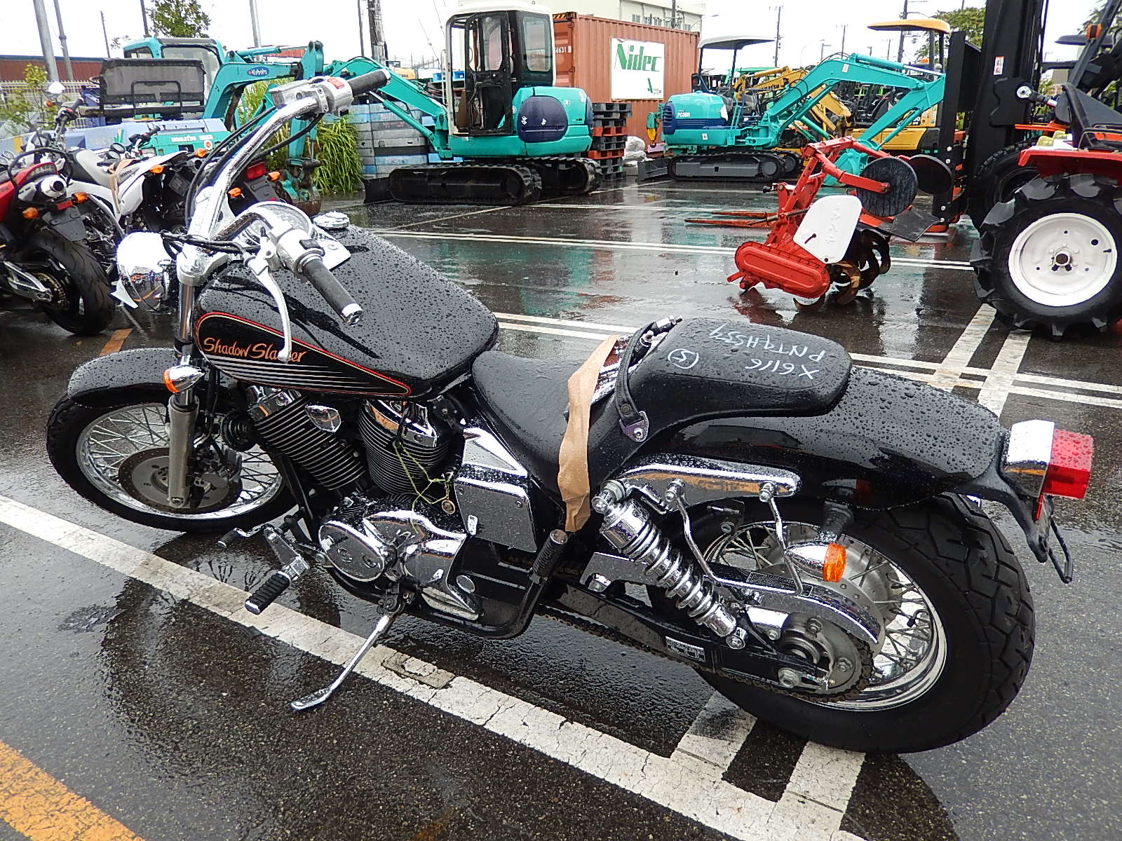 Honda shadow 750 slasher