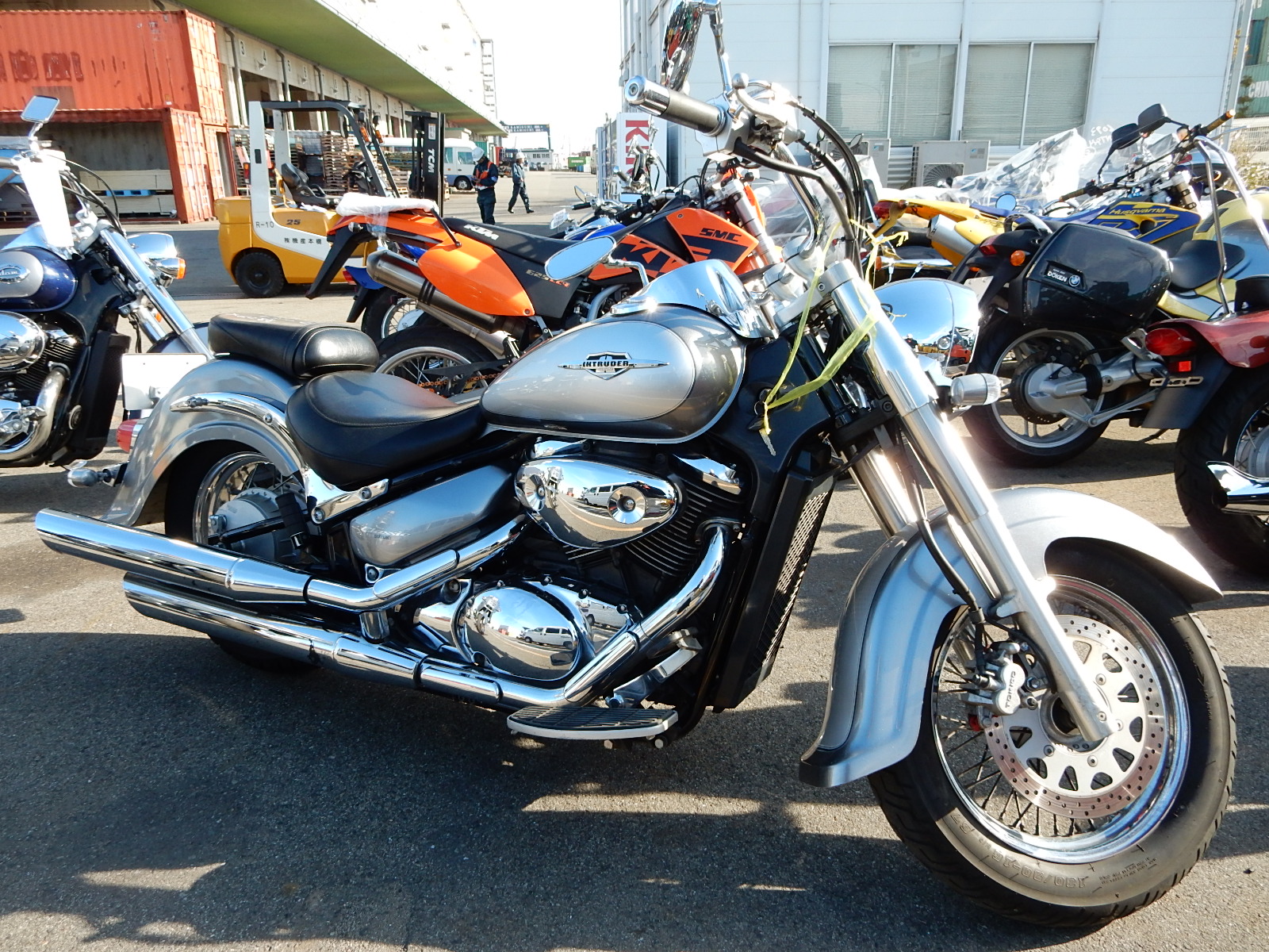 Suzuki intruder vl400 classic