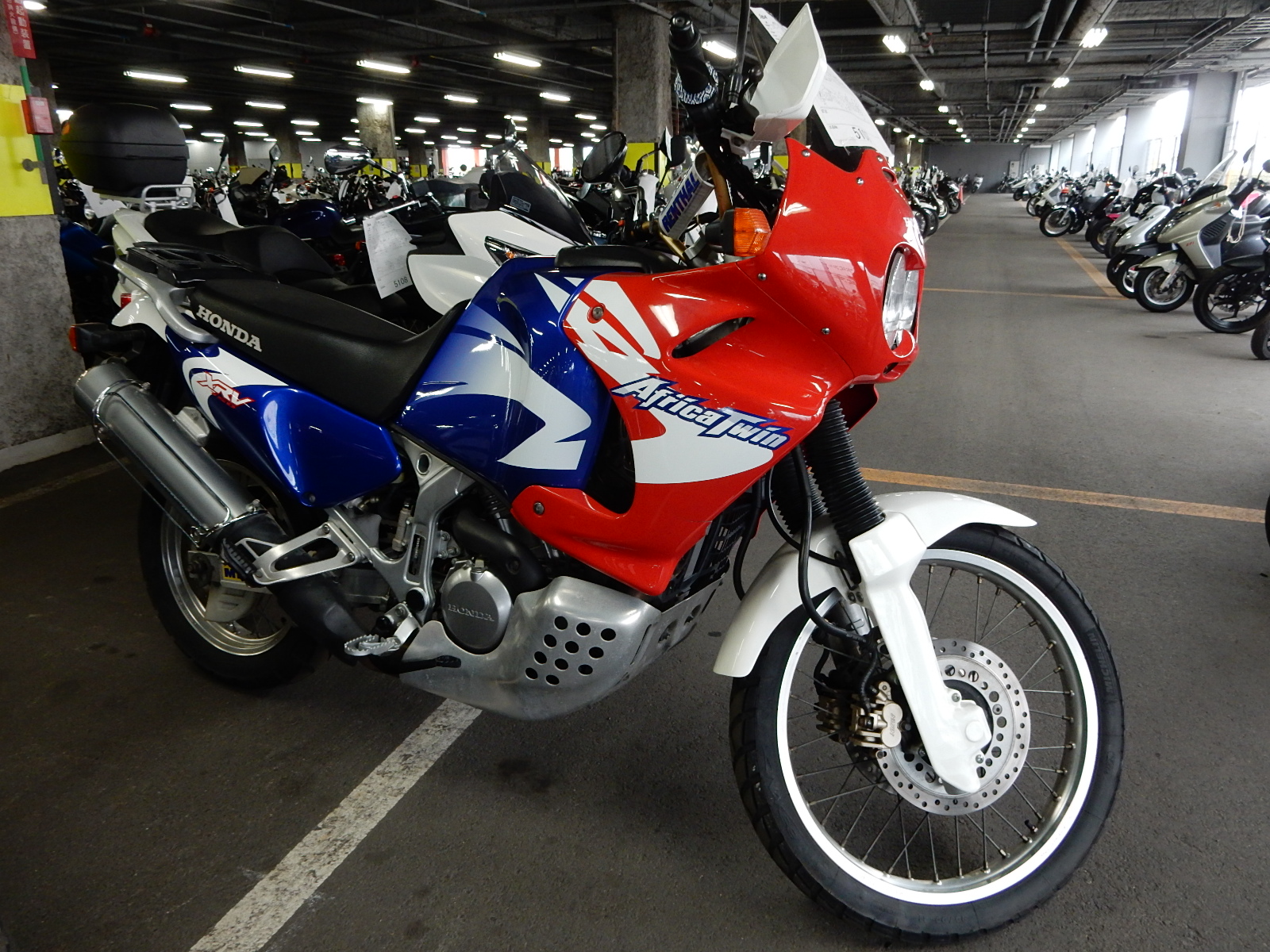 Honda Africa Twin XRV 750 Tuning