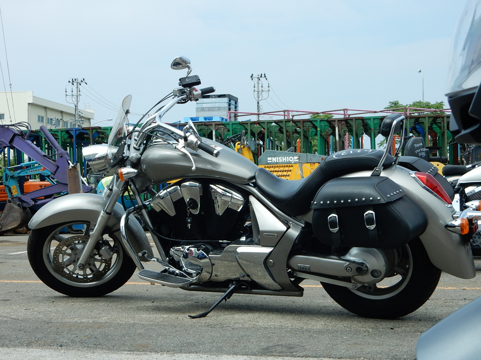 Honda vt1300 stateline