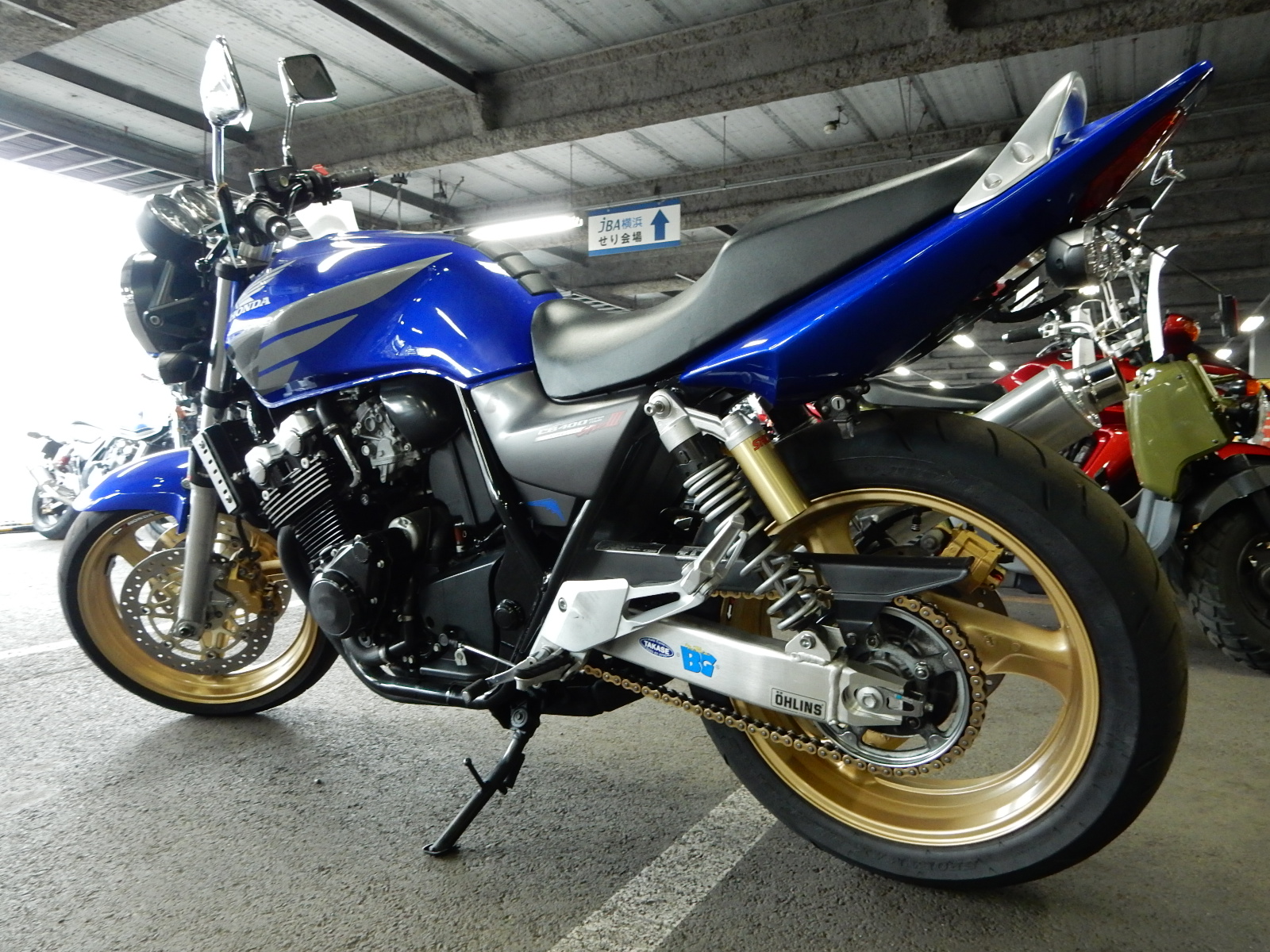 Honda cb400sf vtec 3