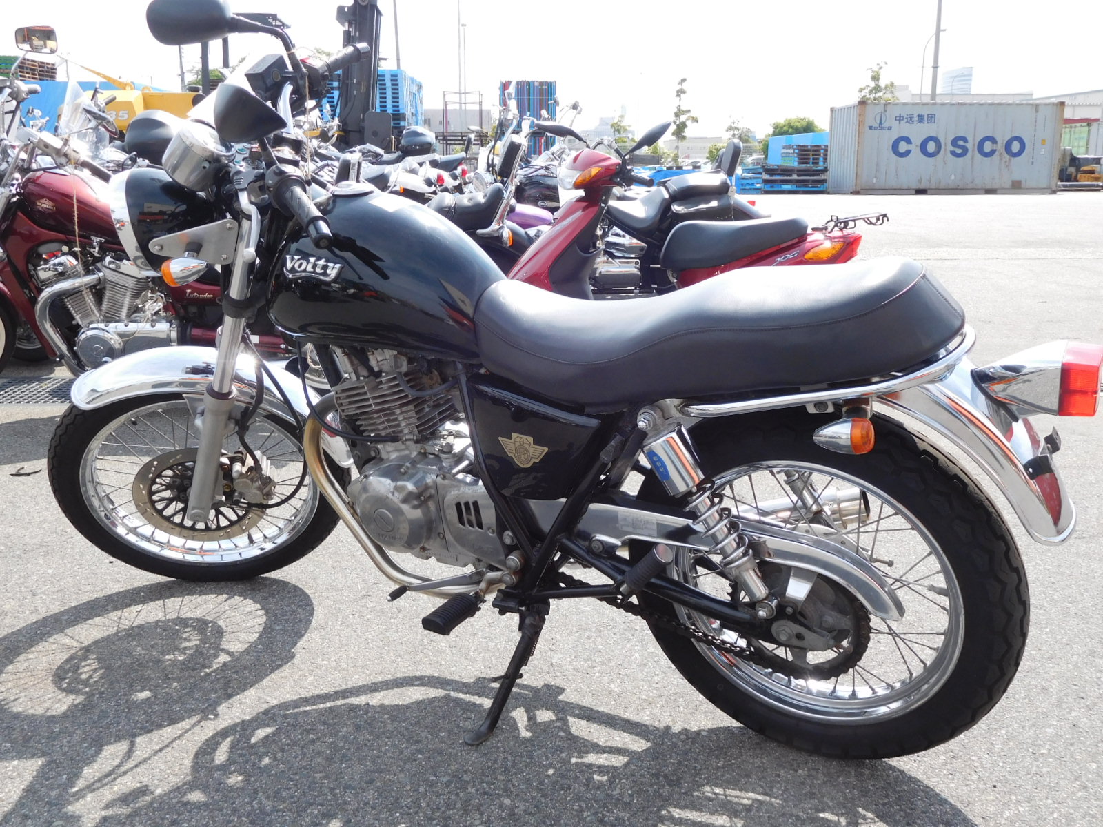 Suzuki volty 400