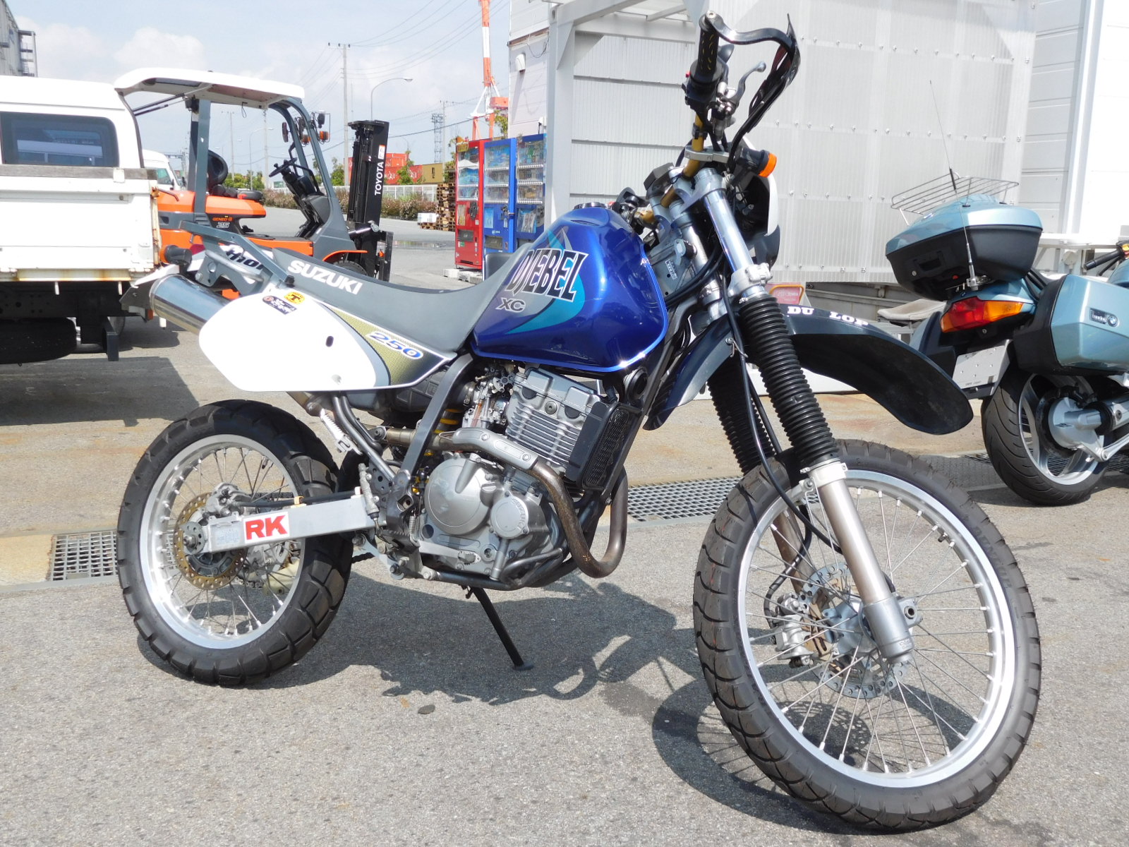 Suzuki dr250r технические характеристики