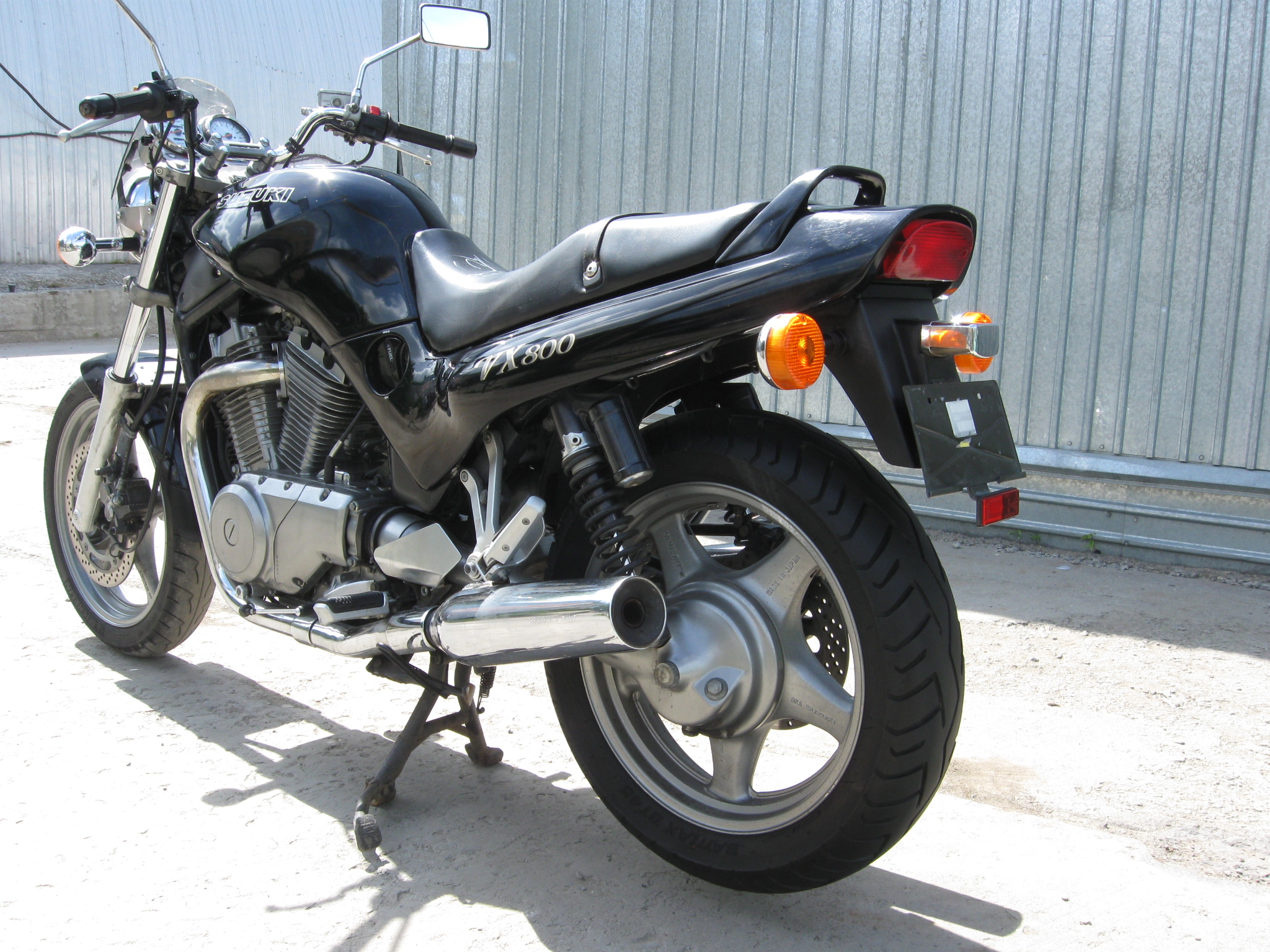 Купить сузуки 800. Suzuki vx800. Мотоцикл Suzuki VX 800. Suzuki vx800 Custom. Suzuki vx800 обвес.