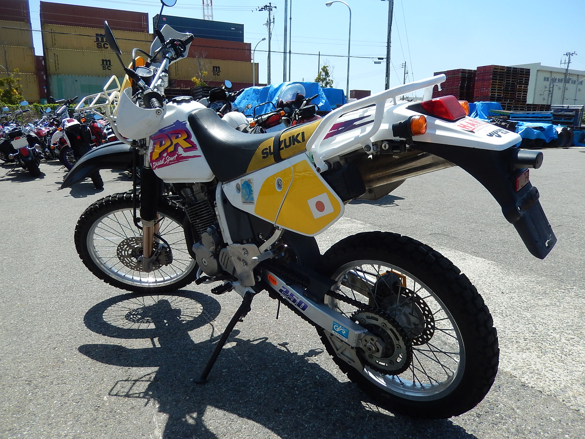 Suzuki dr250r технические характеристики