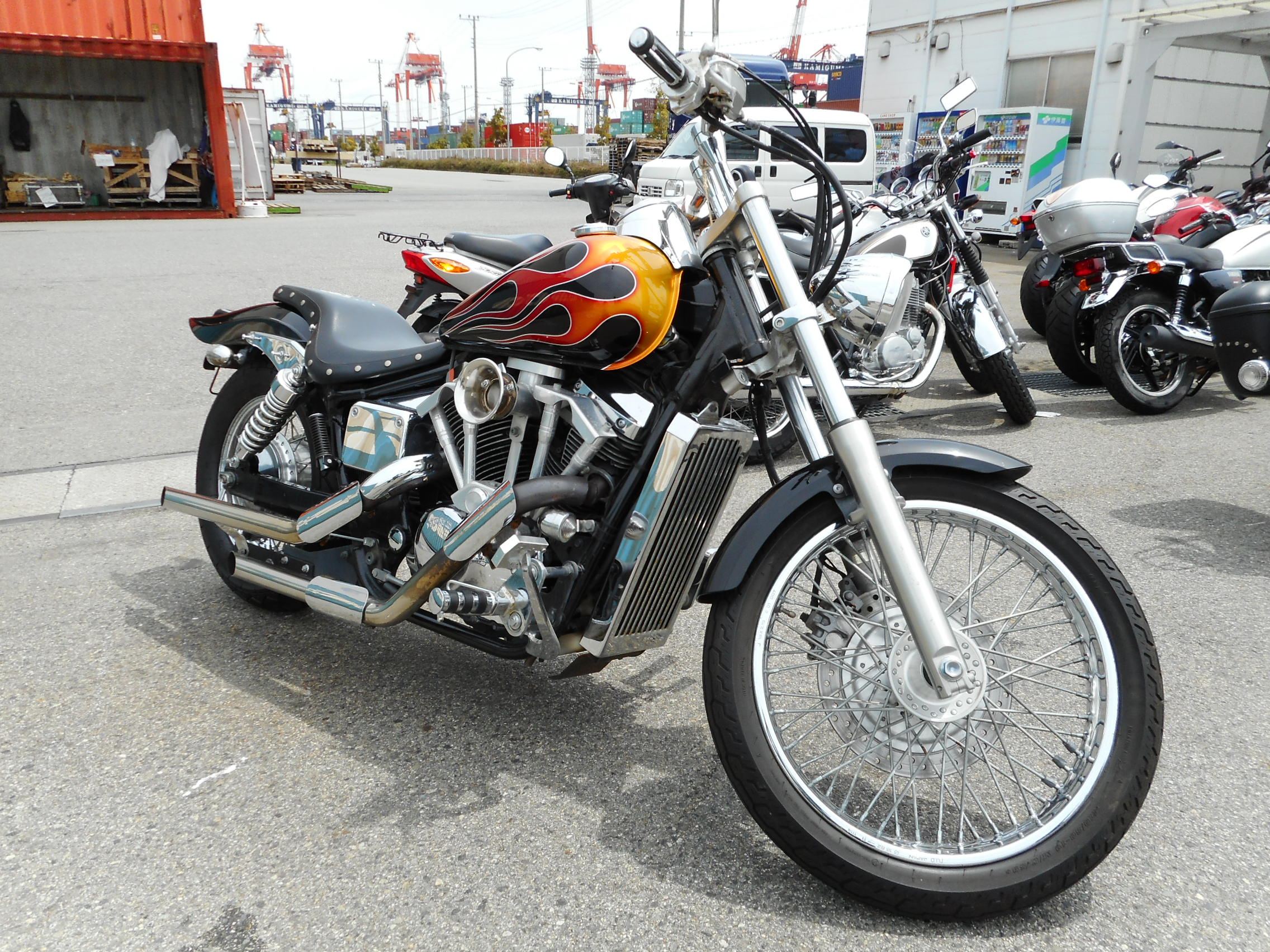 Honda shadow 750 slasher