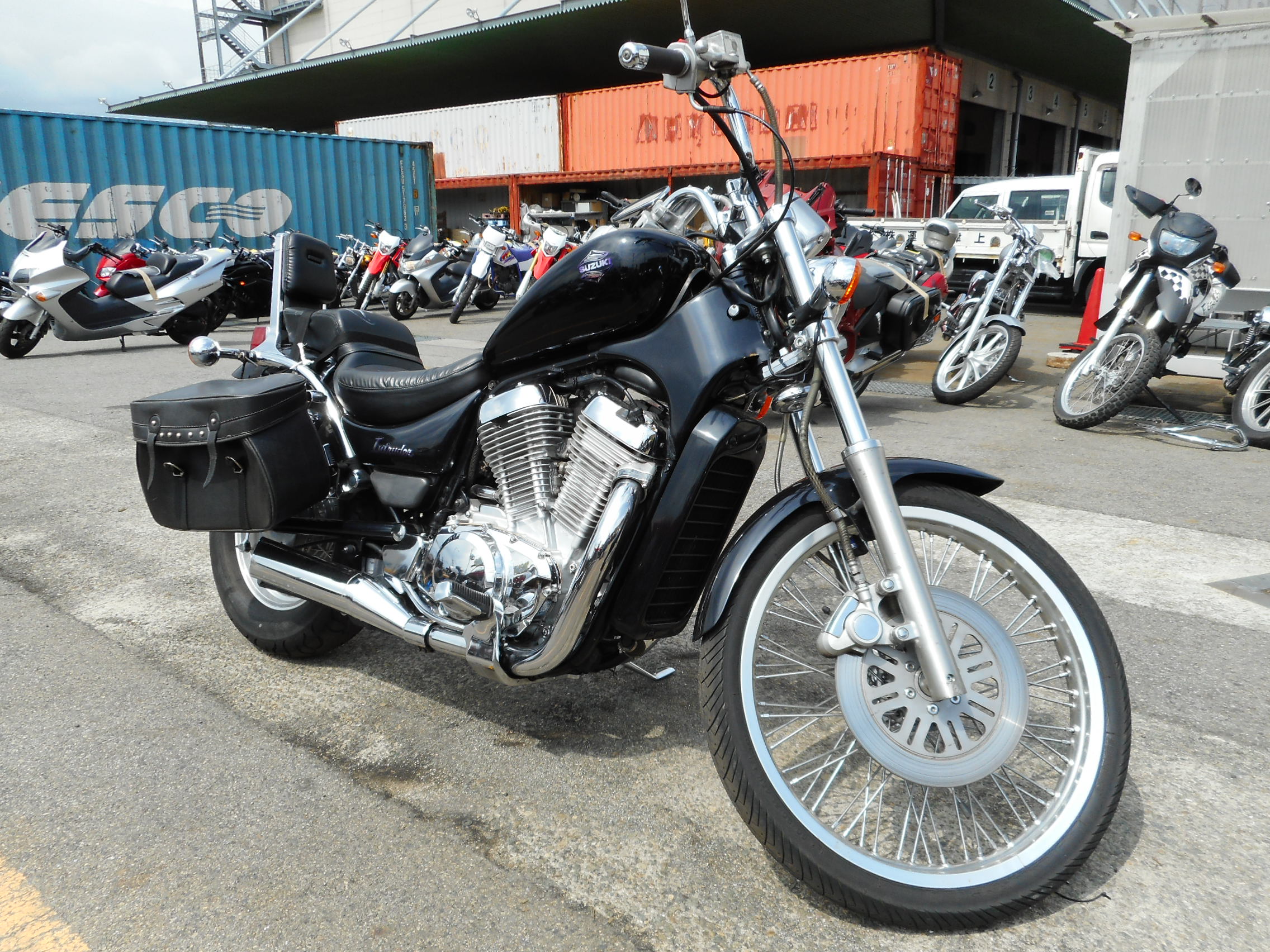 Suzuki intruder vl400 classic