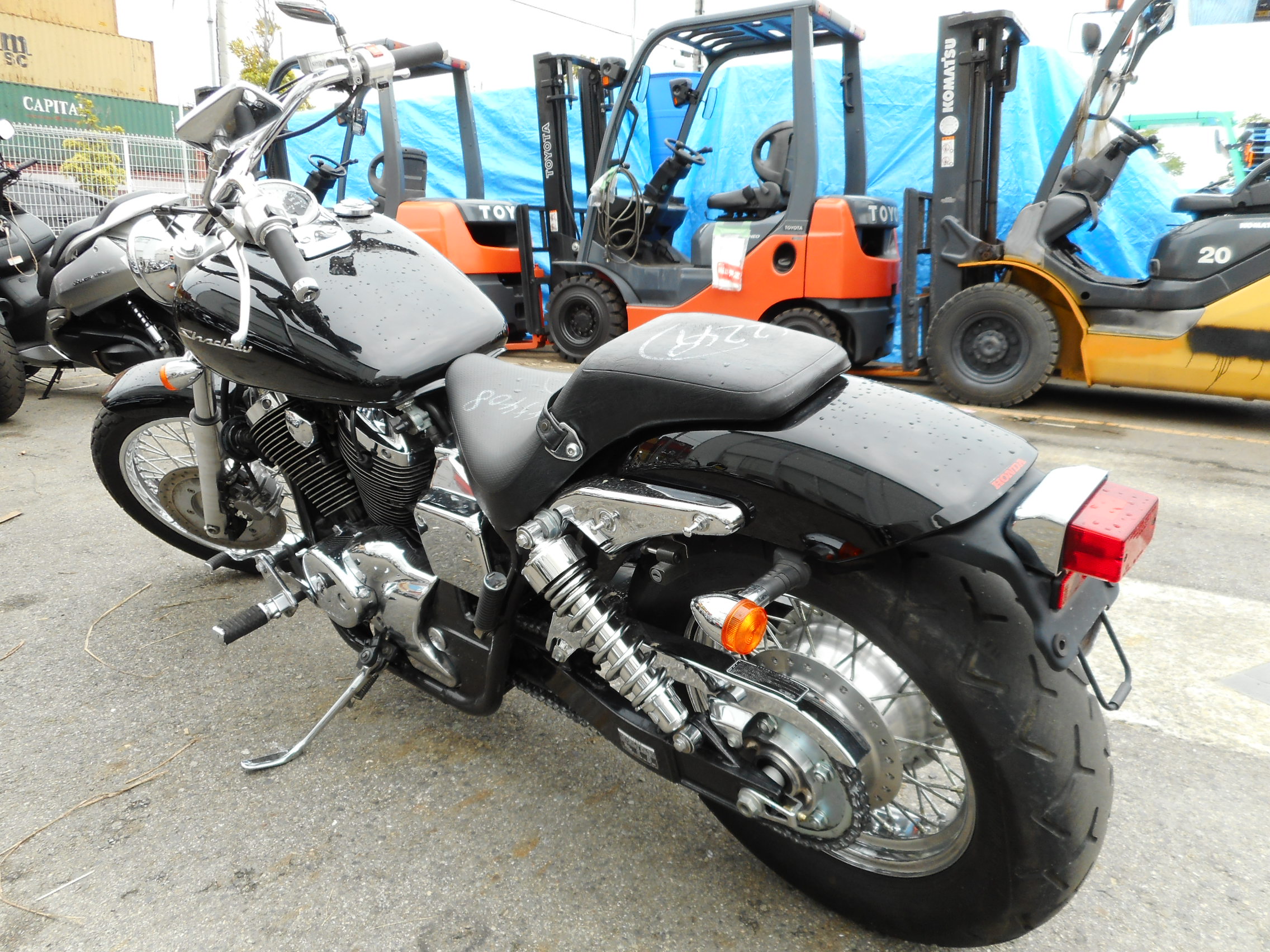 Honda shadow 750 slasher