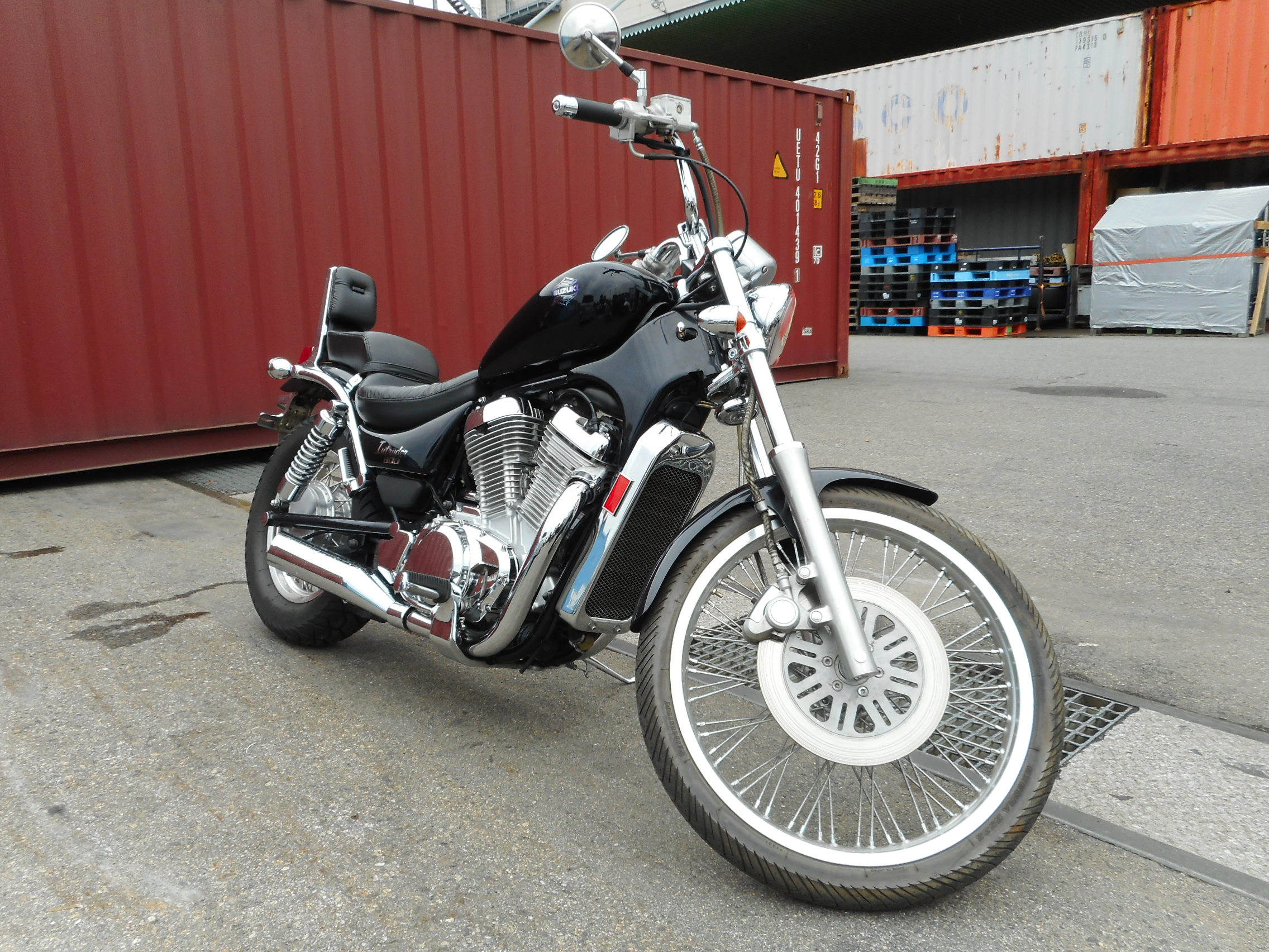 Suzuki intruder vl400 classic