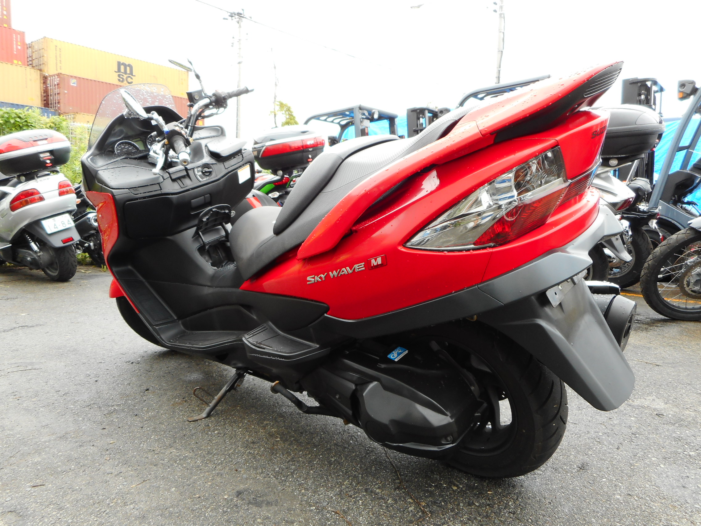 Максискутер suzuki skywave 250