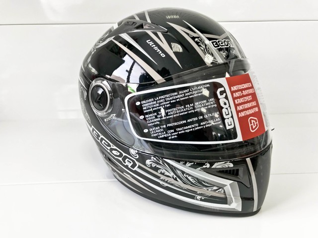 Шлем BEON 550 ULTIMO BLACK